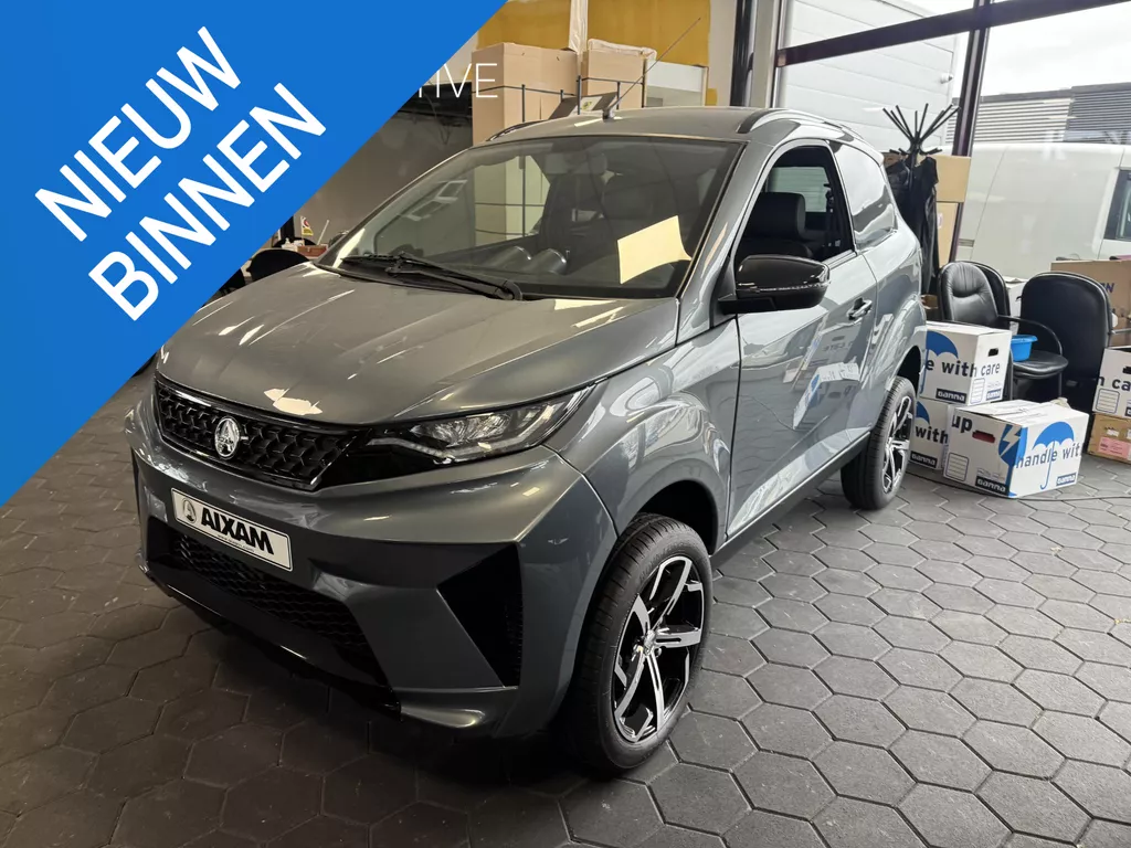 Aixam Crossline Evo Aixam Crossover titanium Apple CarPlay Z.G.A.N.