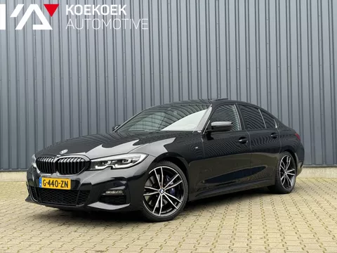 BMW 3-serie 320i High Executive Edition M-Sport | Pano | Head-Up | H&amp;K